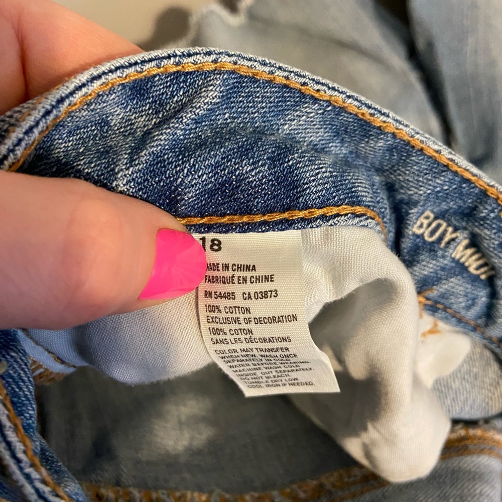 Like new AE shorts - Picture 5 of 5